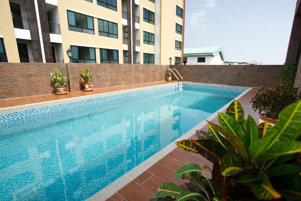Alisha Court Hotel & Residence 방콕 외부 사진